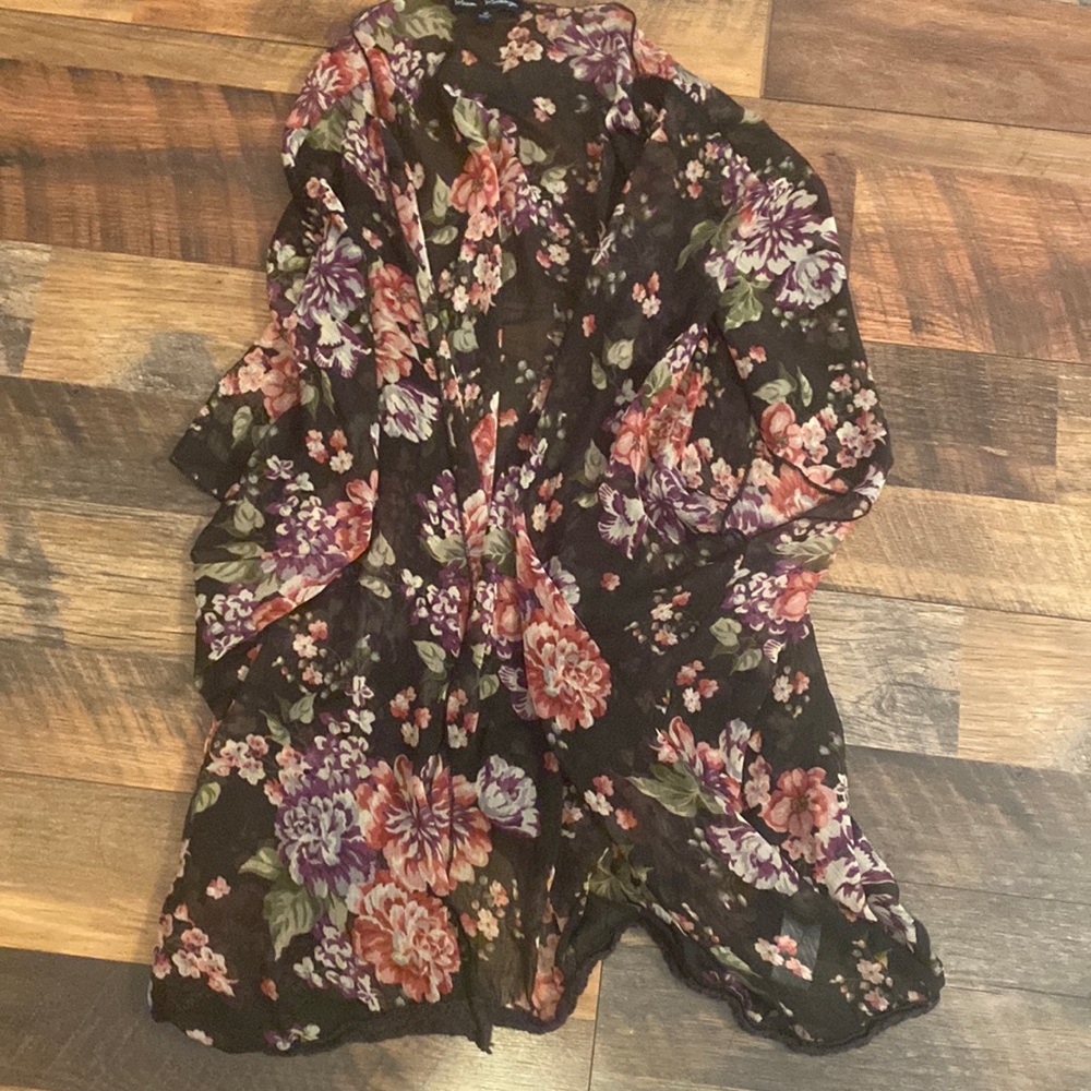 Mason & Mackenzie floral  cover size large